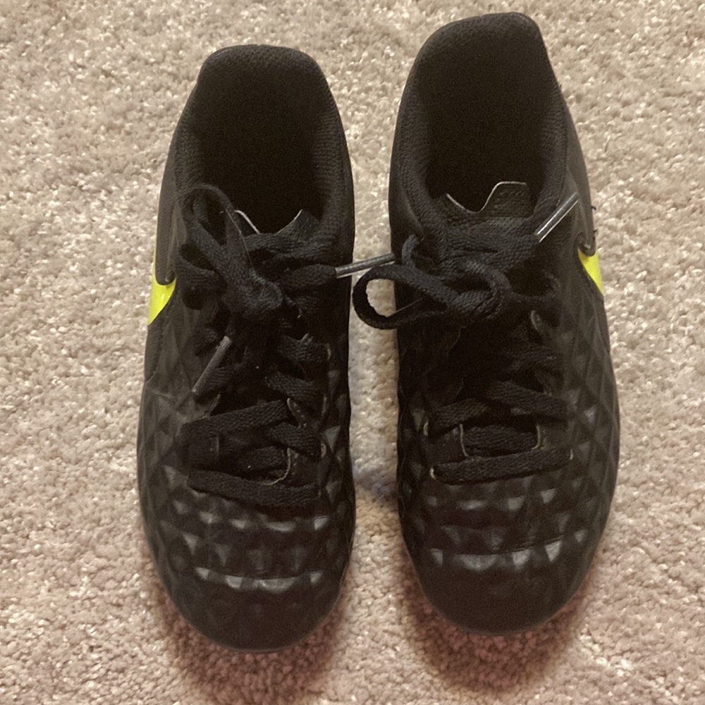 Nike Tiempo Cleats Black and Neon Green 12C - Picture 2 of 8